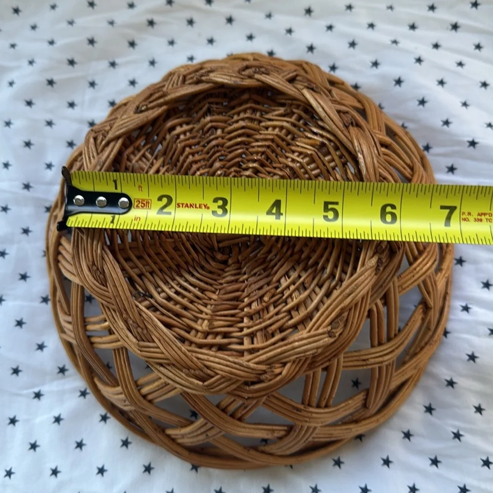 Vintage Yugoslavian Wicker 9.5” Rustic Rattan Round Hand Woven Fruit Basket